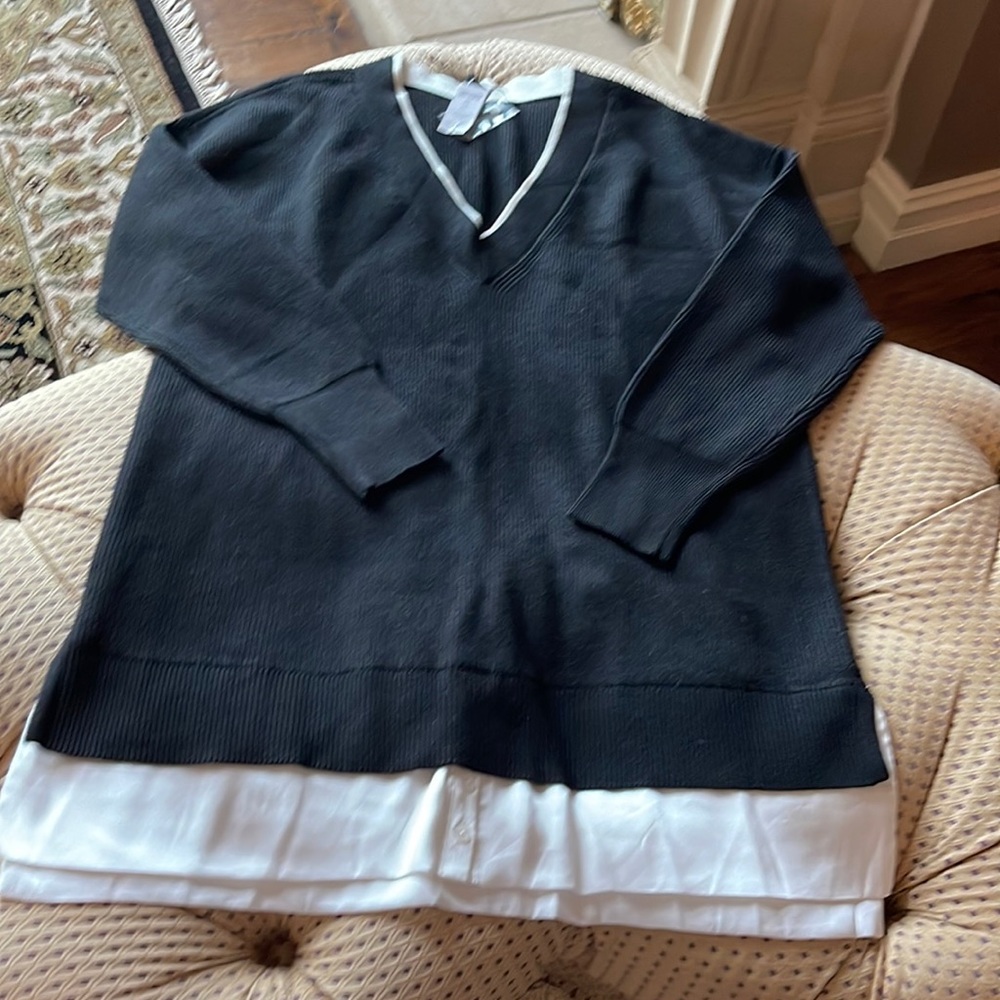 Sweater with modestly shirt tail